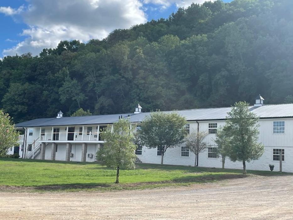 7H Roofing and Construction Image