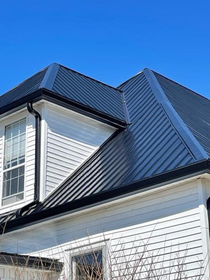 7H Roofing and Construction Image