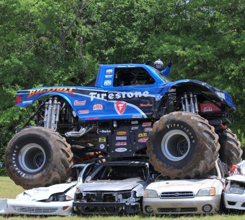 University Tire and Auto Centers - Orange Logo