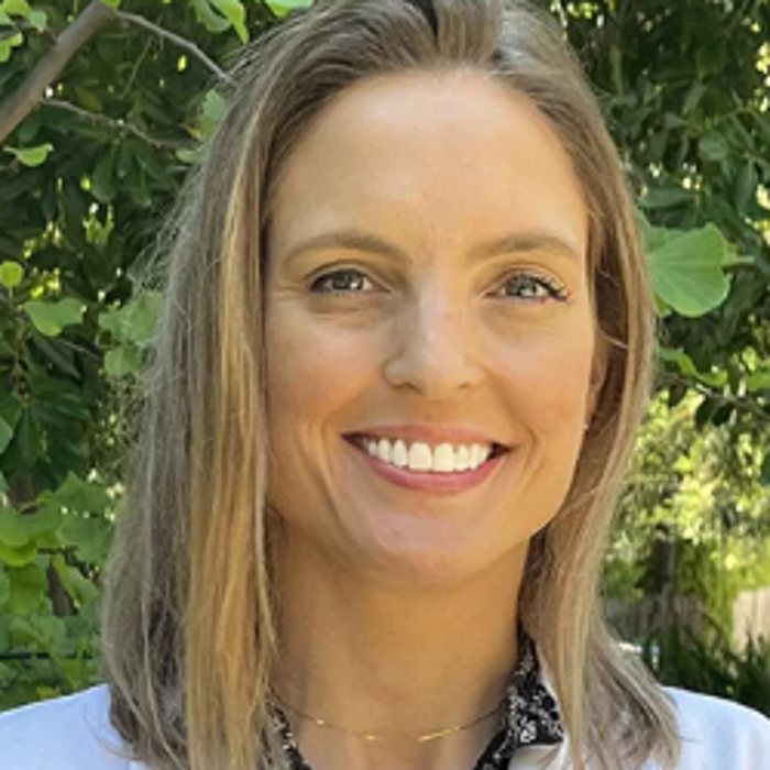 Lisa Harrison, DPM