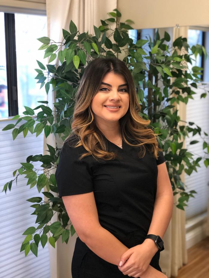 Davis Dermatology: Dr. Earlyn Noll Image