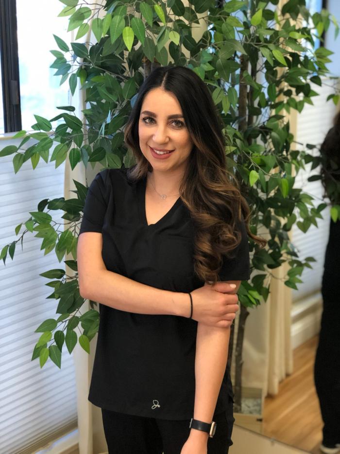 Davis Dermatology: Dr. Earlyn Noll Image