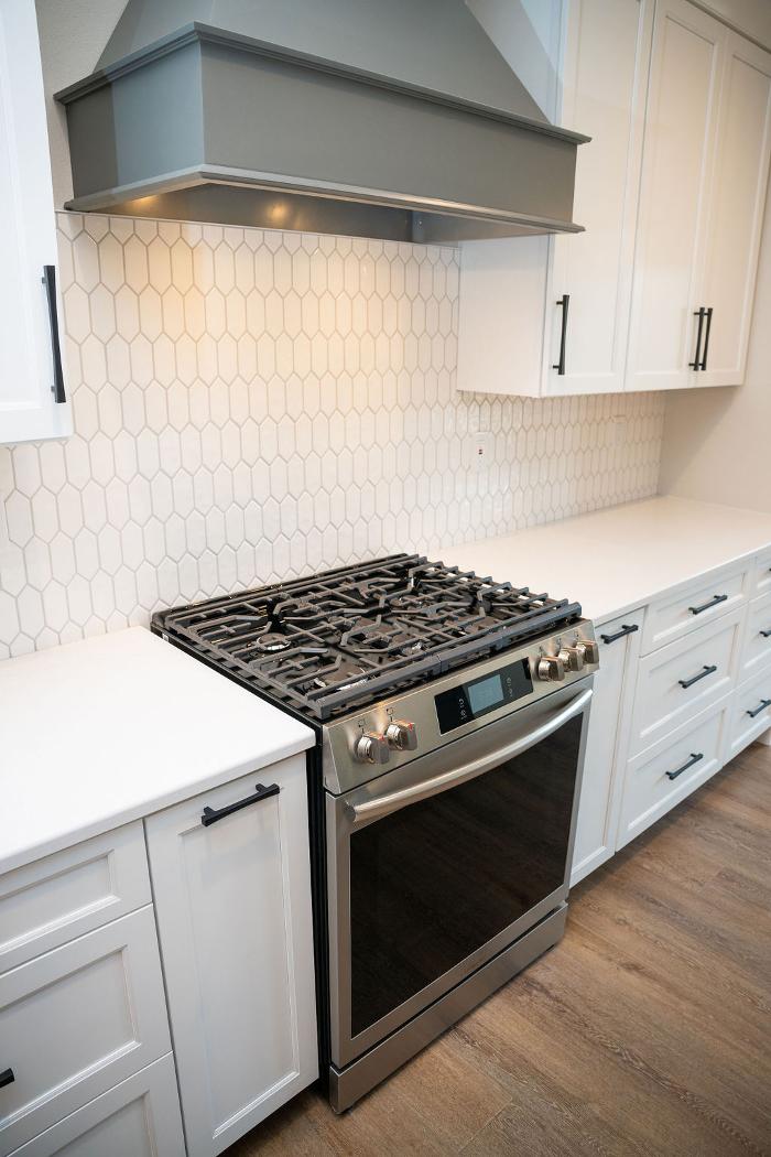 Custom Floors & More Inc. - Belleville, IL