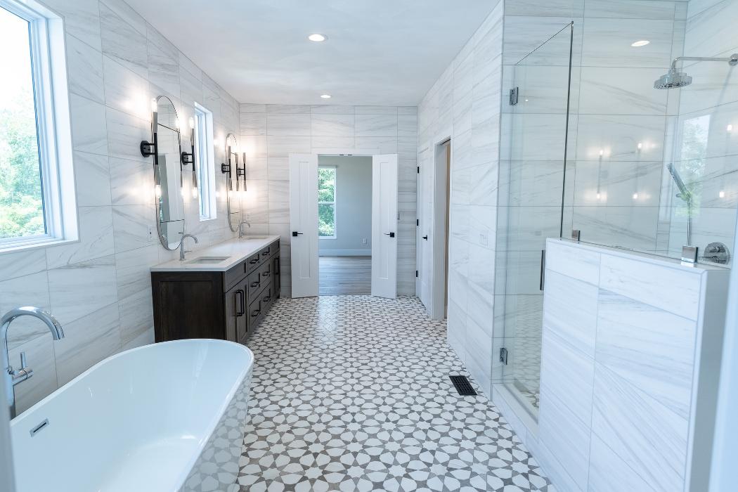 Custom Floors & More Inc. - Belleville, IL