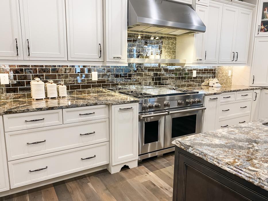 Custom Floors & More Inc. - Belleville, IL