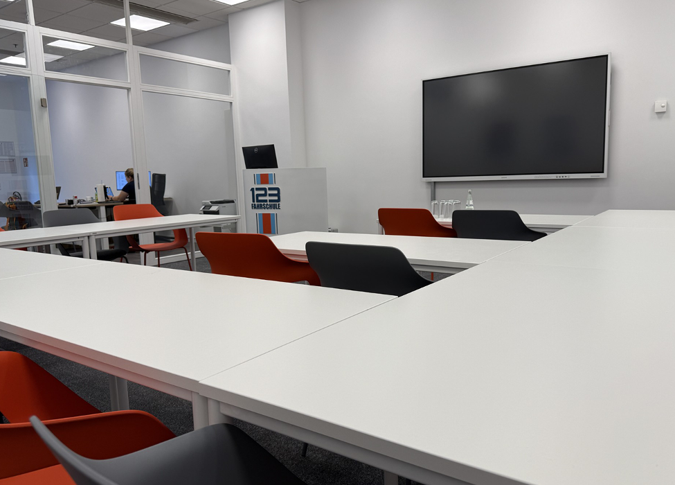 123 FAHRSCHULE Köln-Zentrum, Kleine Sandkaul in Köln