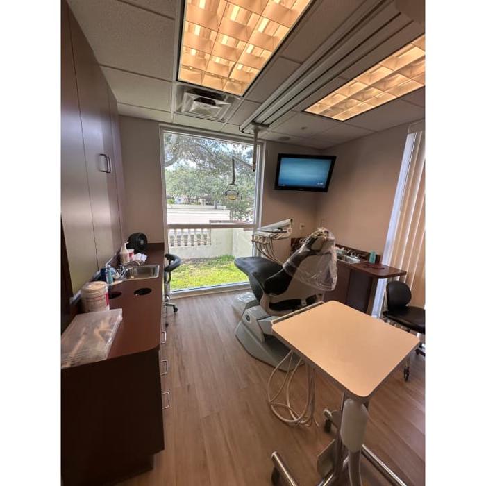 Dynamic Dental Smiles Image