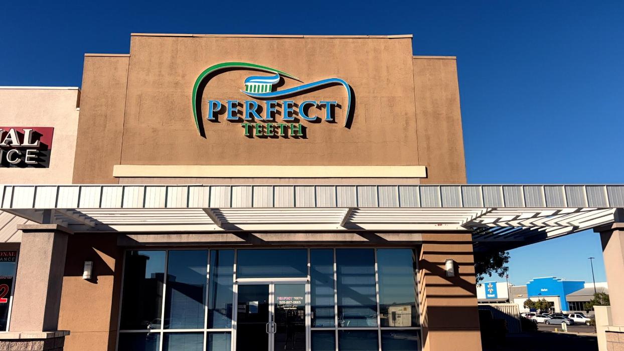 Perfect Teeth Dental - Venada Image