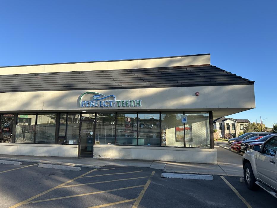 Perfect Teeth Dental - Green Mountain Image