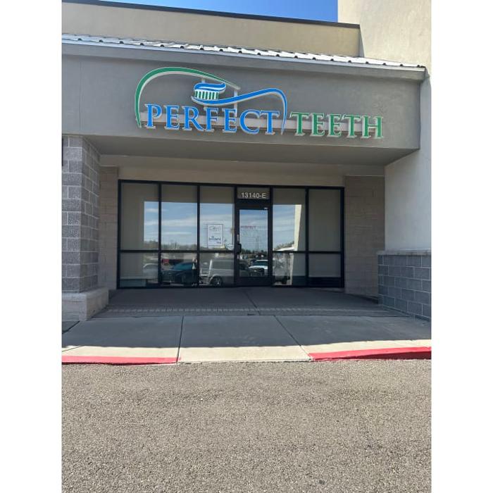 Perfect Teeth Dental - Four Hills Logo