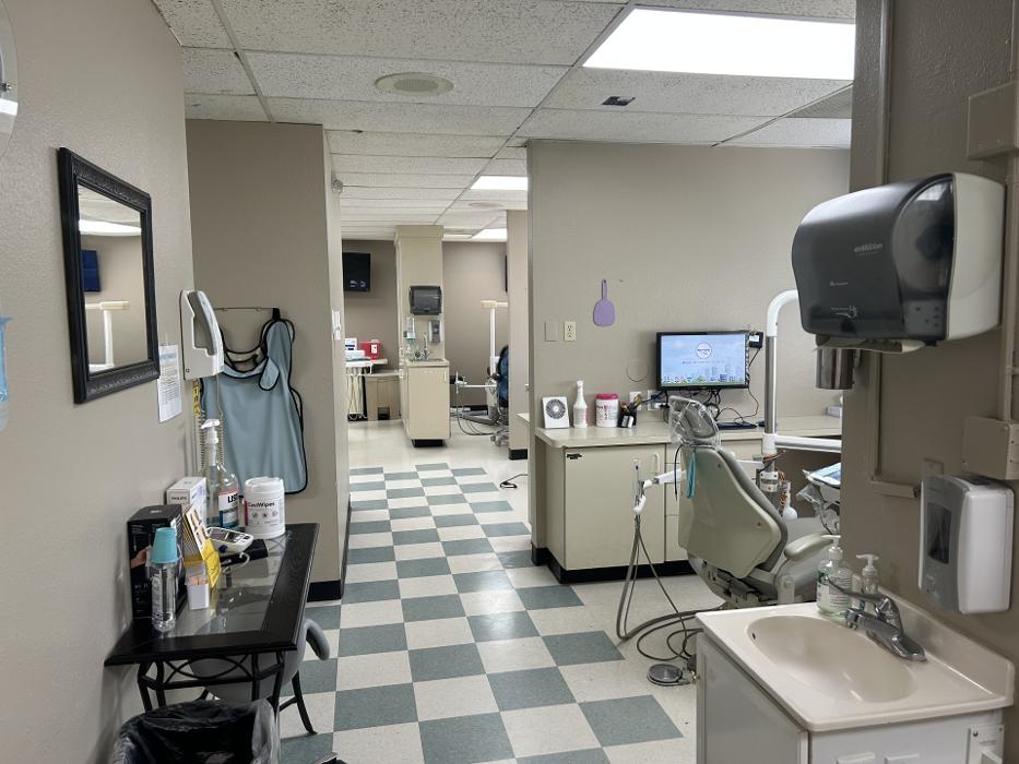 Perfect Teeth Dental - Arapahoe Image