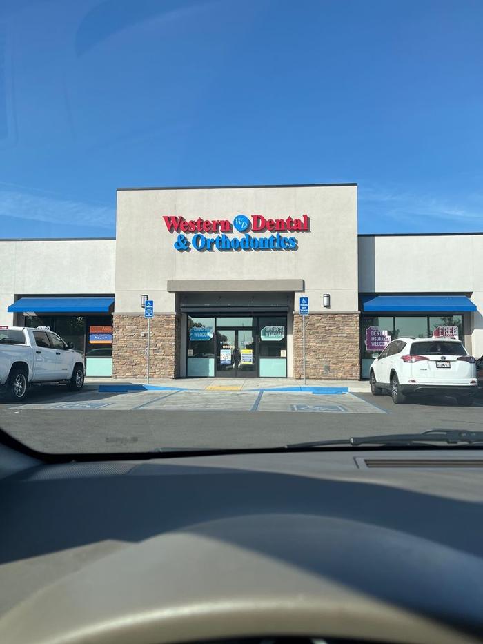 Western Dental &amp; Orthodontics Logo