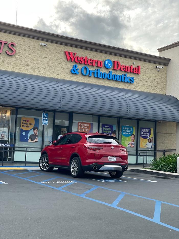 Western Dental &amp; Orthodontics Logo