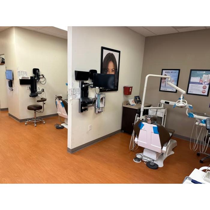 Brident Dental & Orthodontics Image