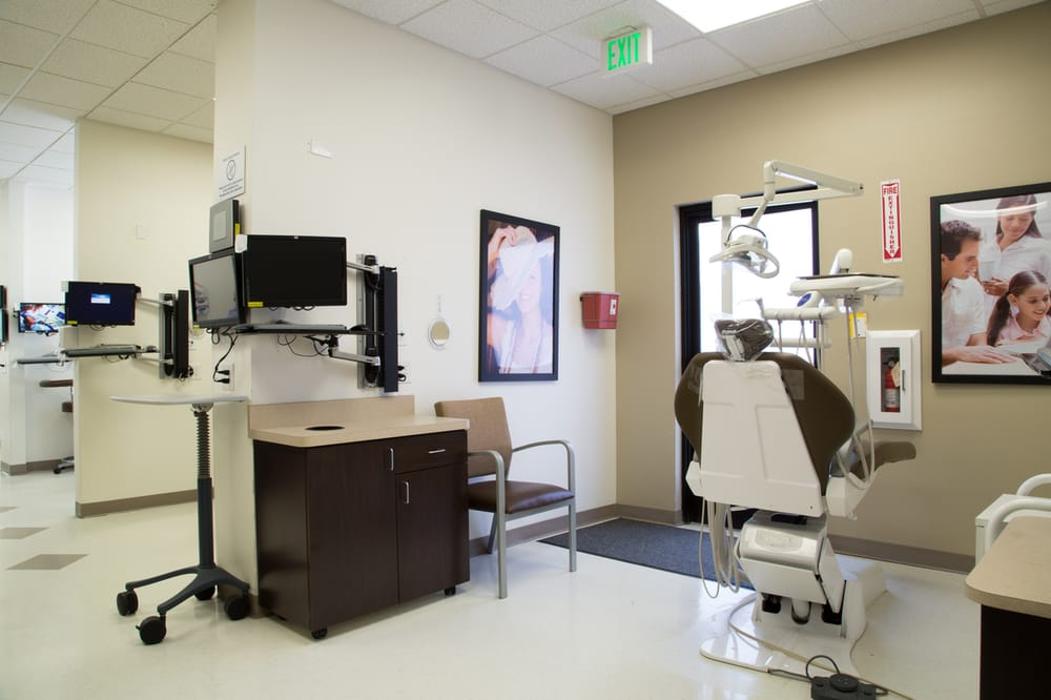 Brident Dental & Orthodontics Image