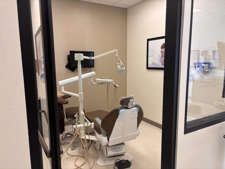 Brident Dental & Orthodontics Image