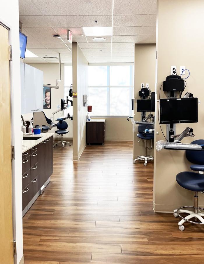 Western Dental &amp; Orthodontics Logo