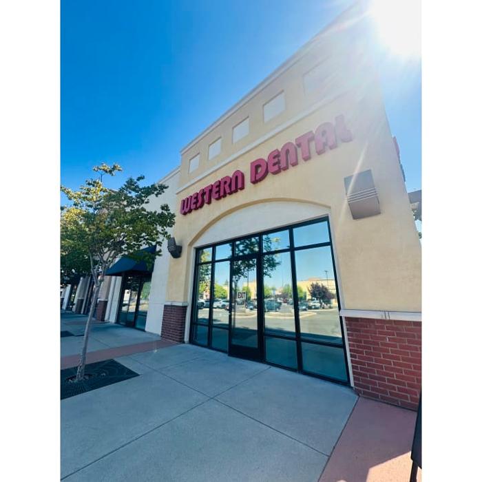 Western Dental &amp; Orthodontics Logo