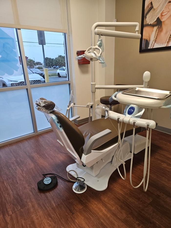 Brident Dental & Orthodontics Image