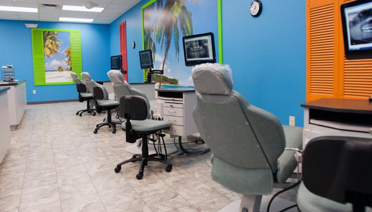 Vital Smiles Dental &amp; Orthodontics Logo