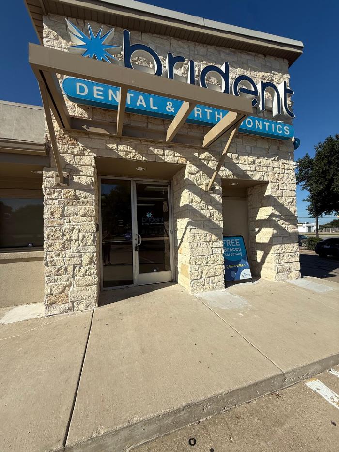 Brident Dental &amp; Orthodontics Logo