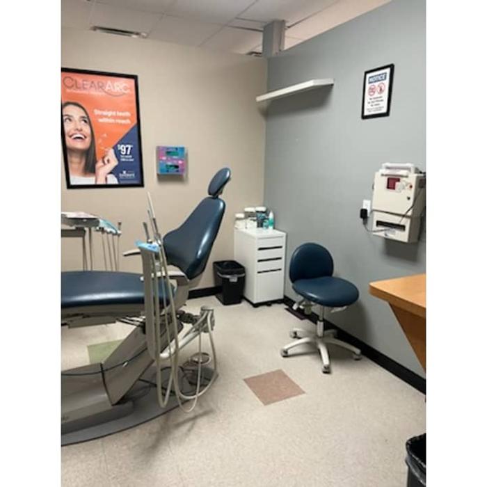 Brident Dental &amp; Orthodontics Logo