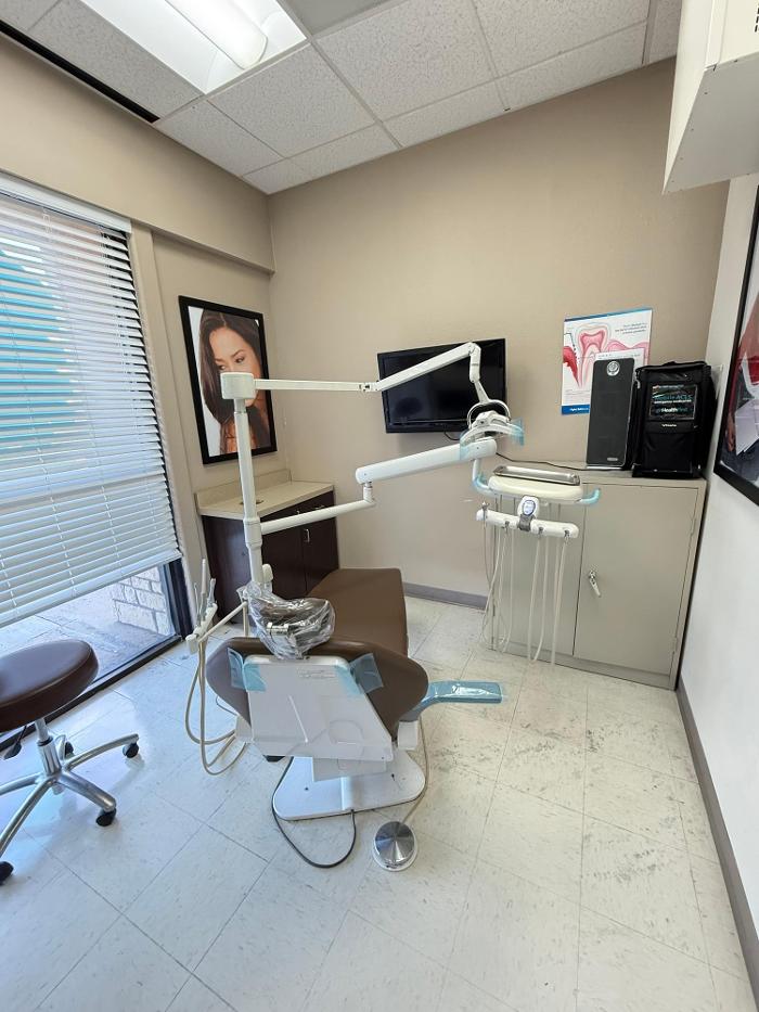 Brident Dental & Orthodontics Image