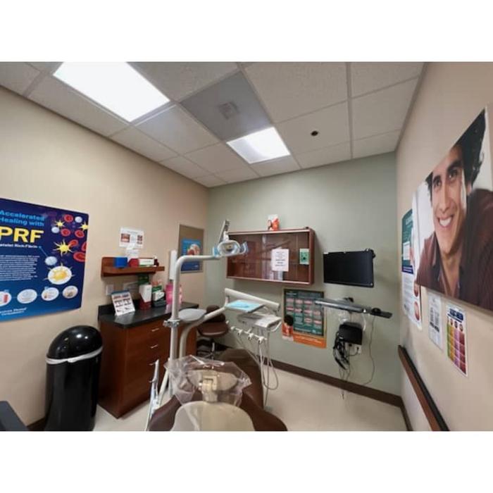 Western Dental &amp; Orthodontics Logo