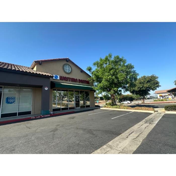 Western Dental &amp; Orthodontics Logo