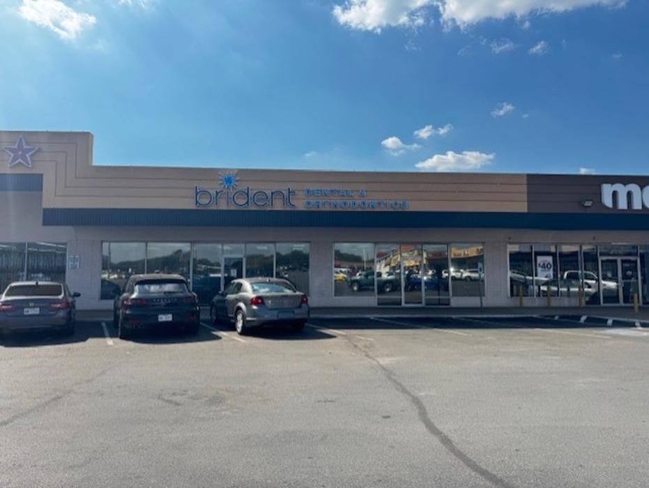 Brident Dental & Orthodontics Image