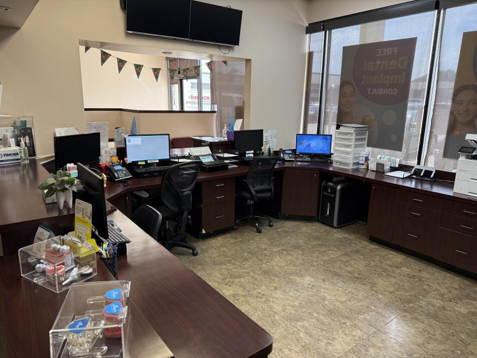 Brident Dental & Orthodontics Image