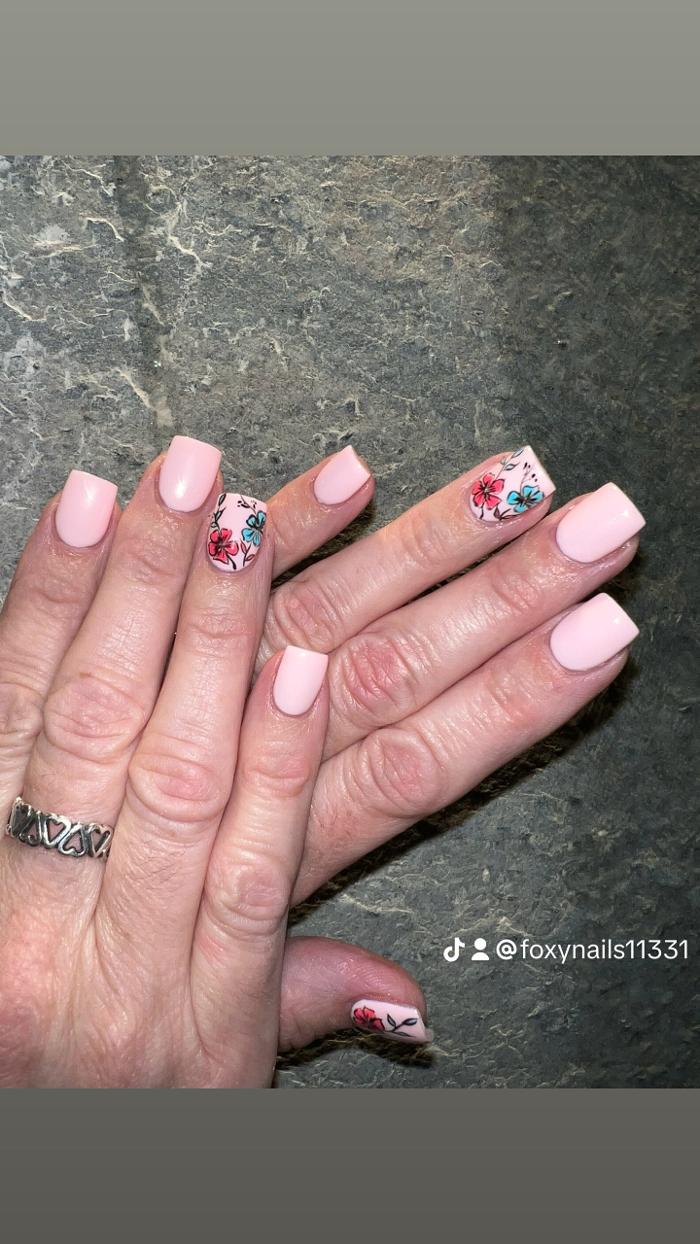 Foxy Nails Image