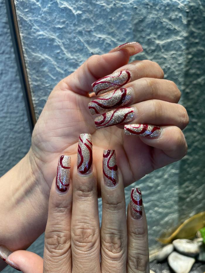 Foxy Nails Image