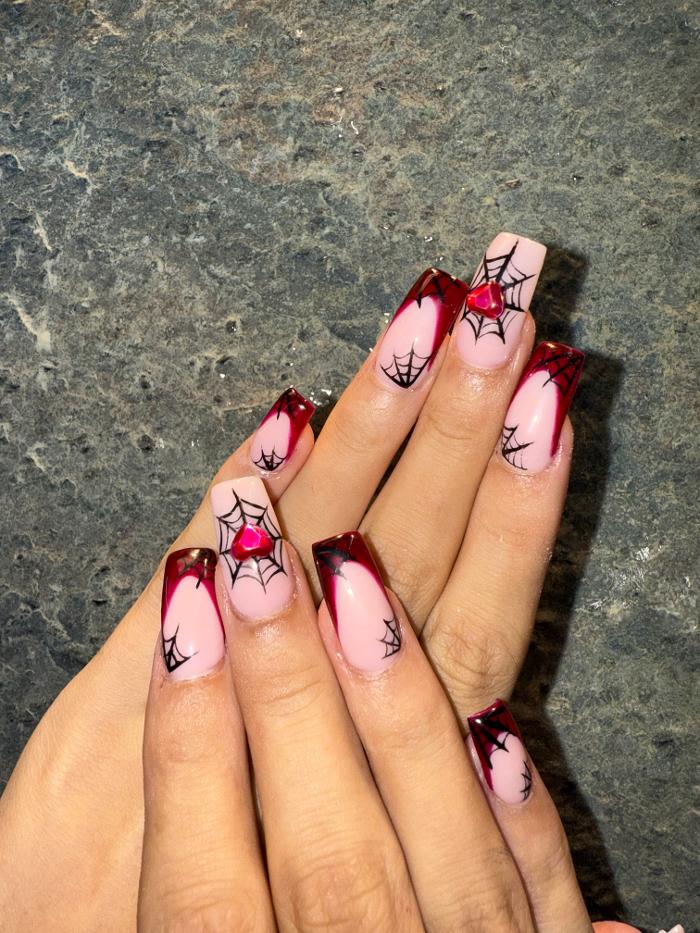Foxy Nails Image