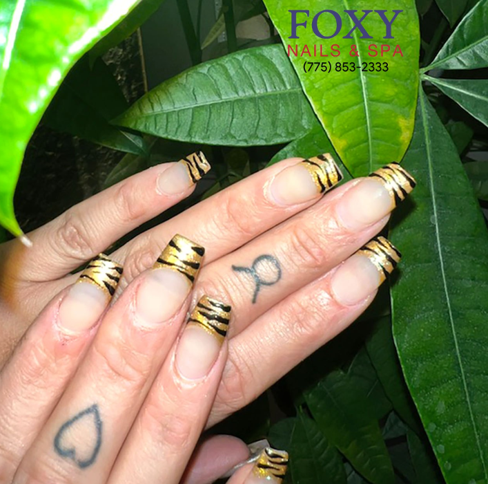 Foxy Nails Image