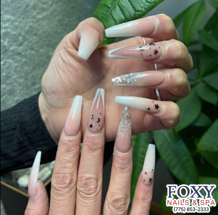 Foxy Nails Image