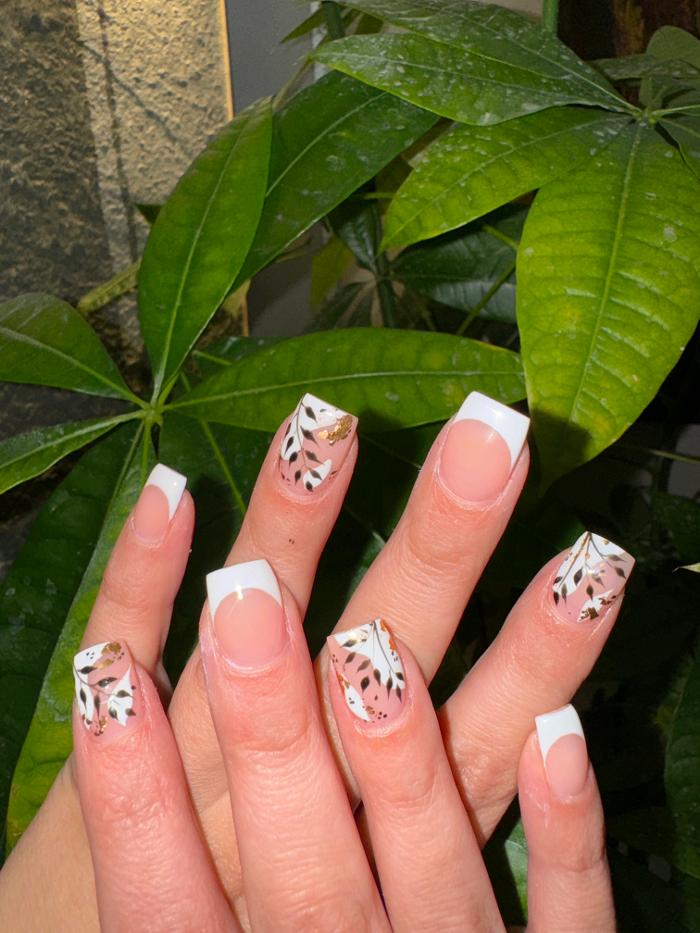 Foxy Nails Image