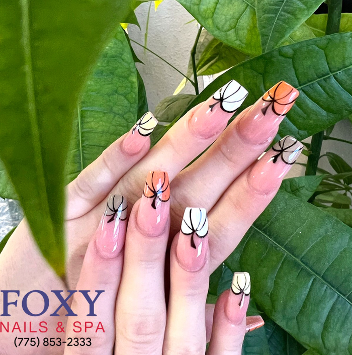 Foxy Nails Image