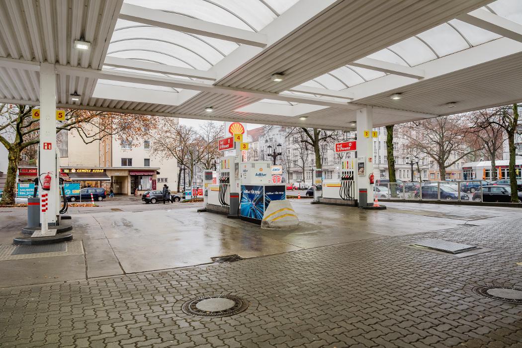 Shell Recharge Charging Station, Kaiserdamm in Berlin