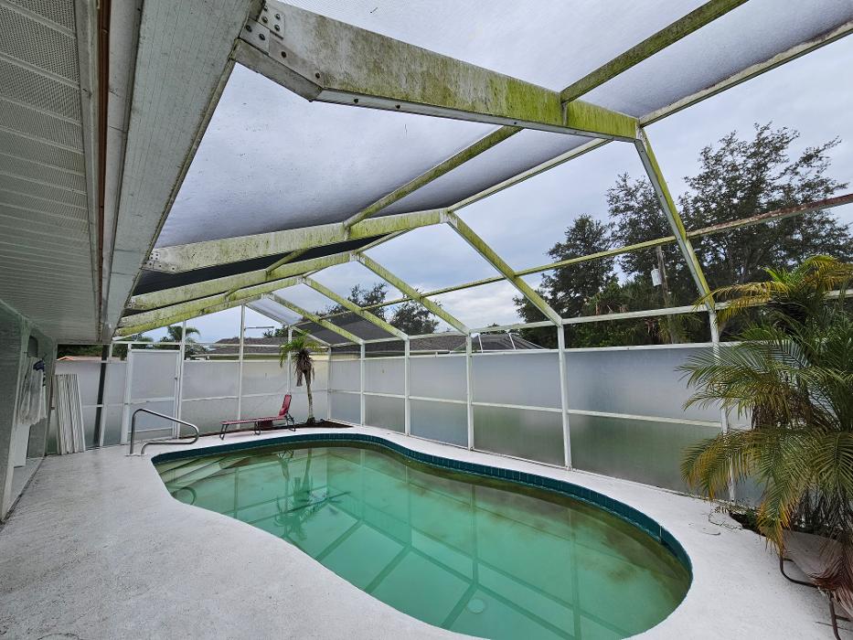 Peaks to Palms Pressure Washing, LLC - Port Charlotte, FL