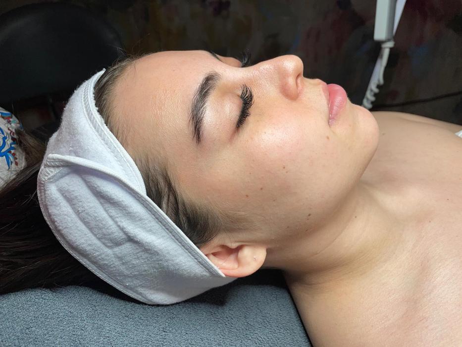 Lovesome Beauty Lounge Image