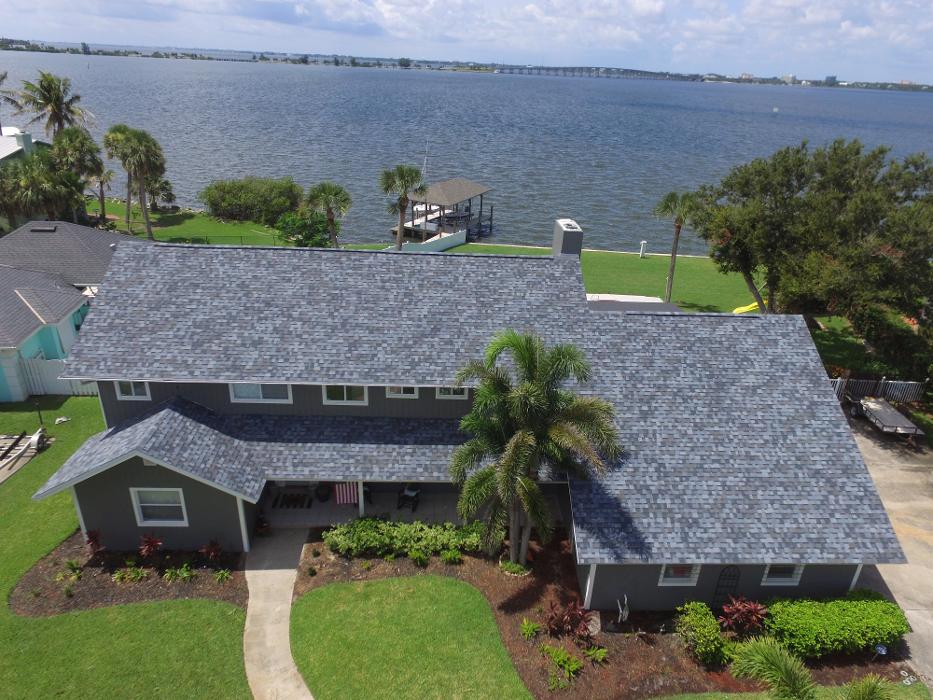 Perden Roofing Image