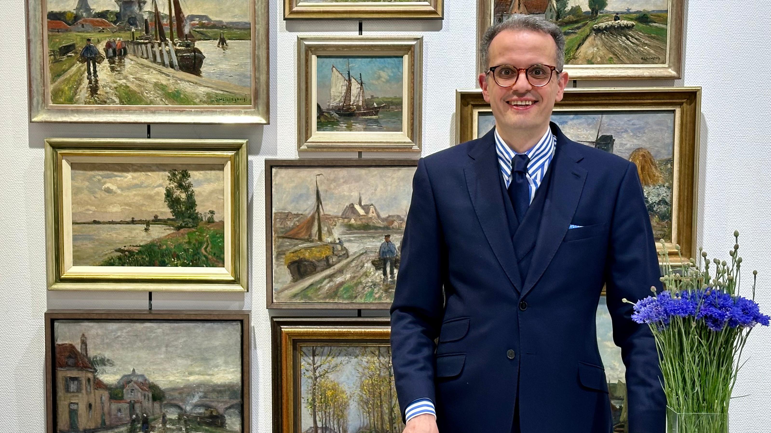 Pröpper Modewelten e. K., Friedhofstraße in Düsseldorf