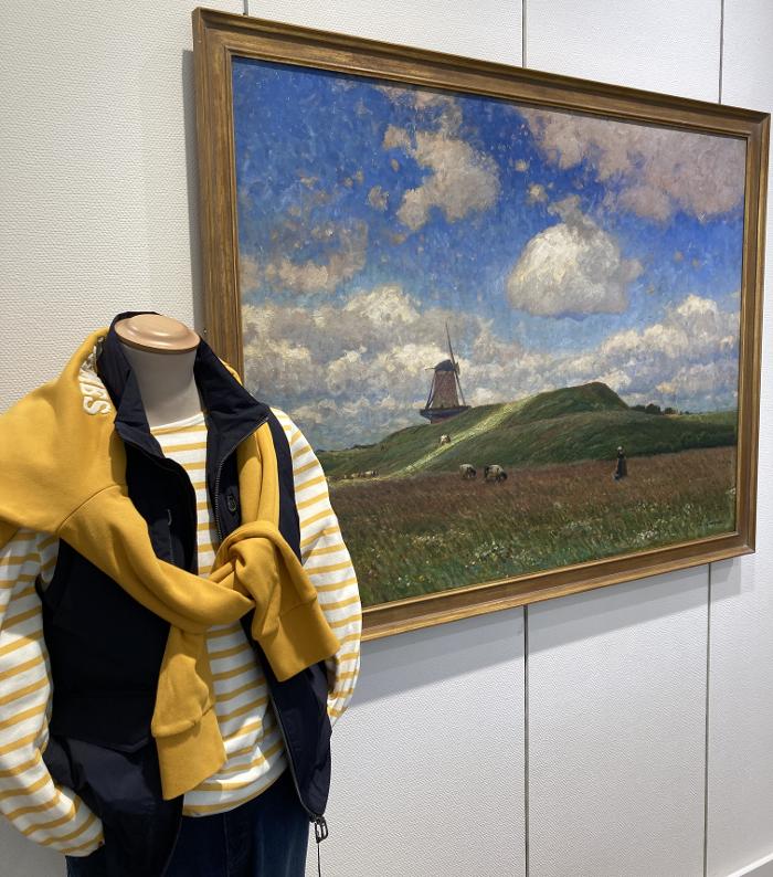 Pröpper Modewelten e. K., Friedhofstraße in Düsseldorf