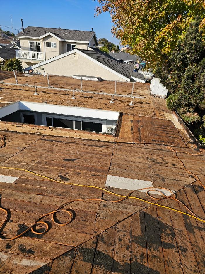 EC Renewables Inc Image