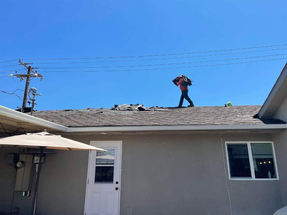 EC Renewables Inc Image