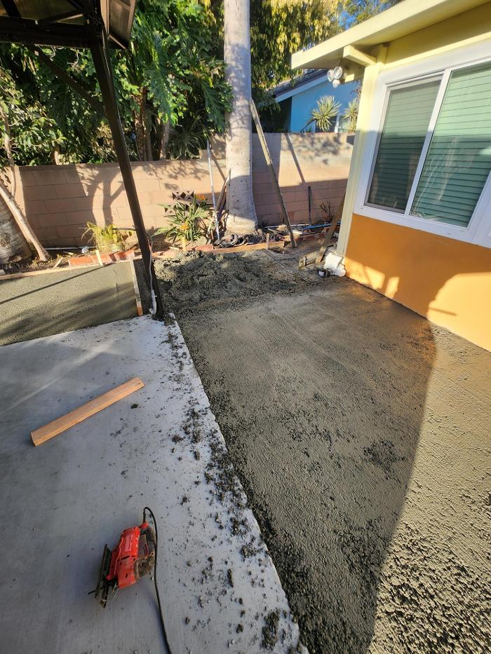 EC Renewables Inc Image