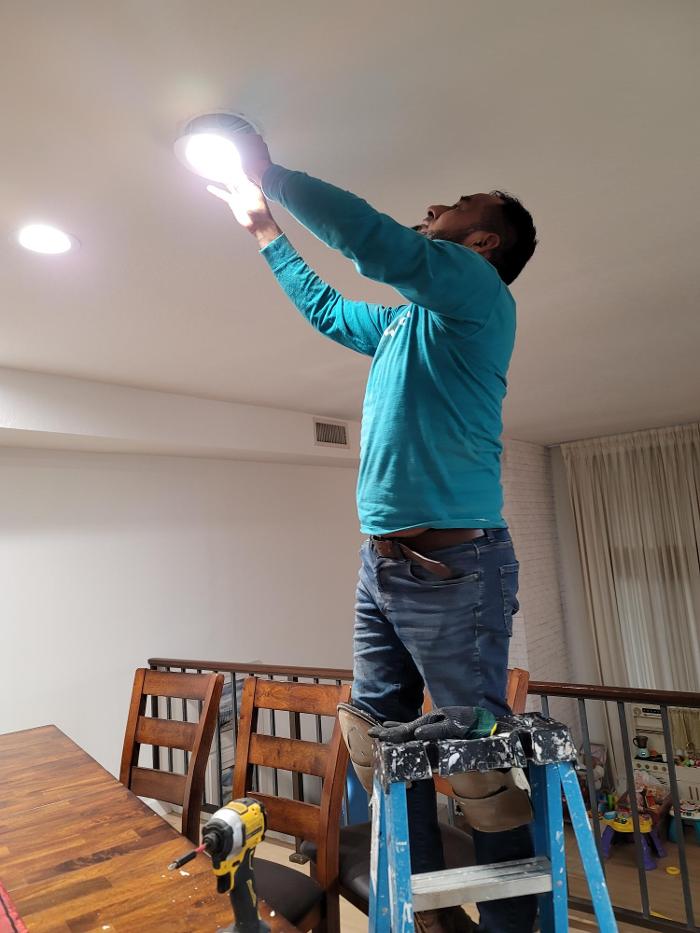 EC Renewables Inc Image