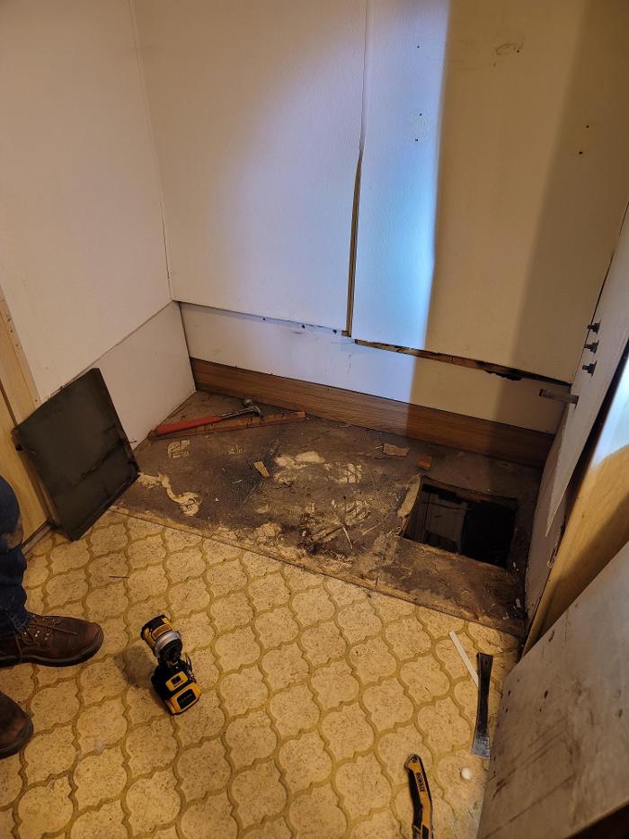 EC Renewables Inc Image