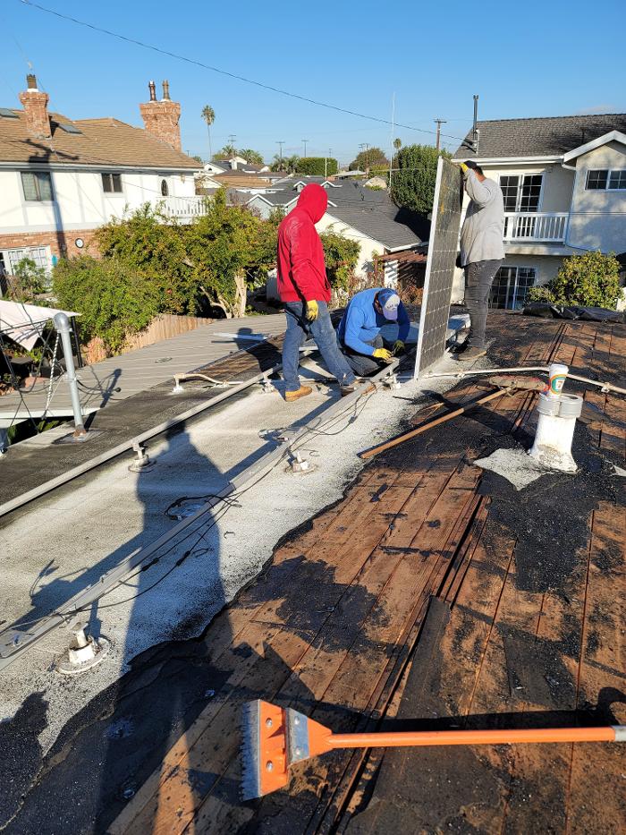 EC Renewables Inc Image